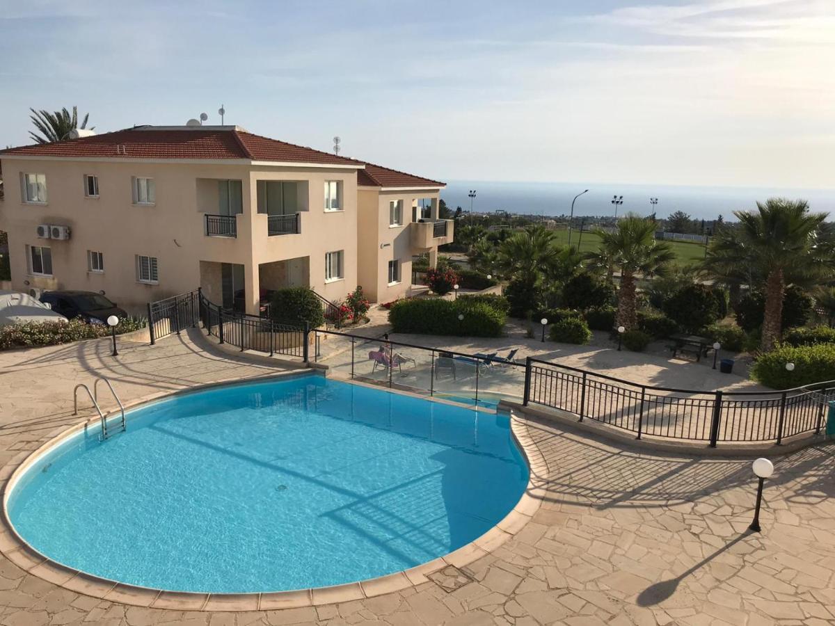 Апартаменты Paphos - Tala Riviera Apartmant Экстерьер фото