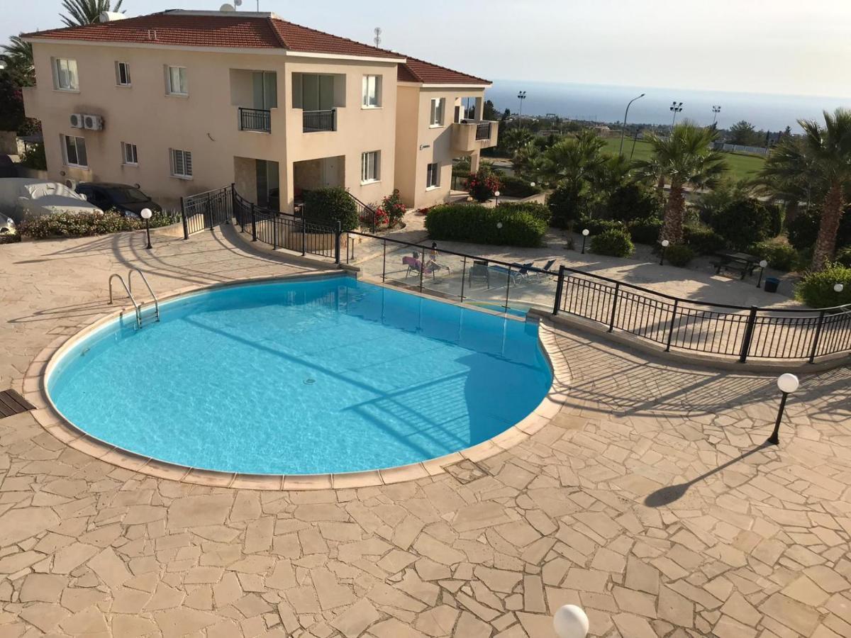 Апартаменты Paphos - Tala Riviera Apartmant Экстерьер фото